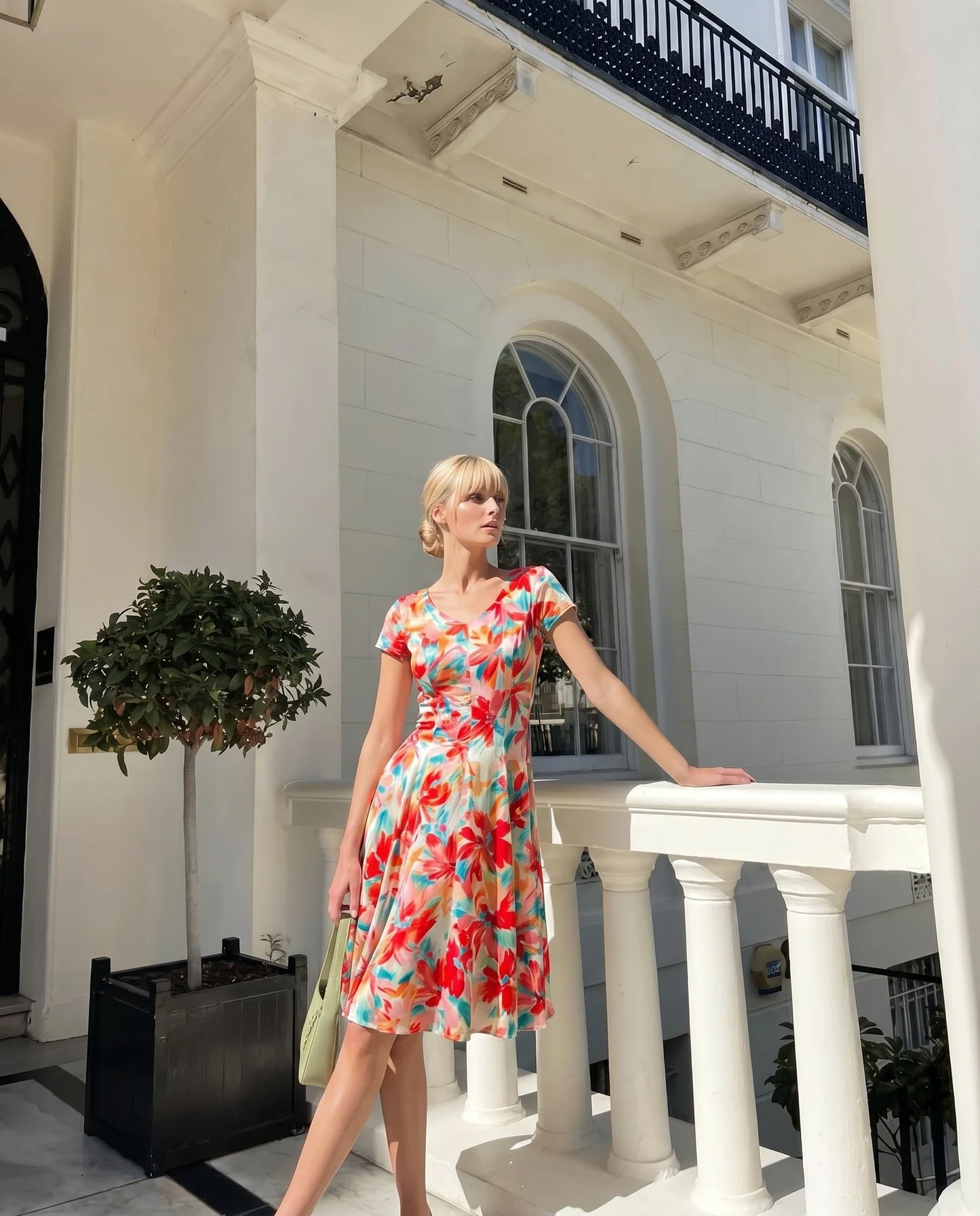 Valia Silk Touch Swing Dress in Floral Dream Print – detail