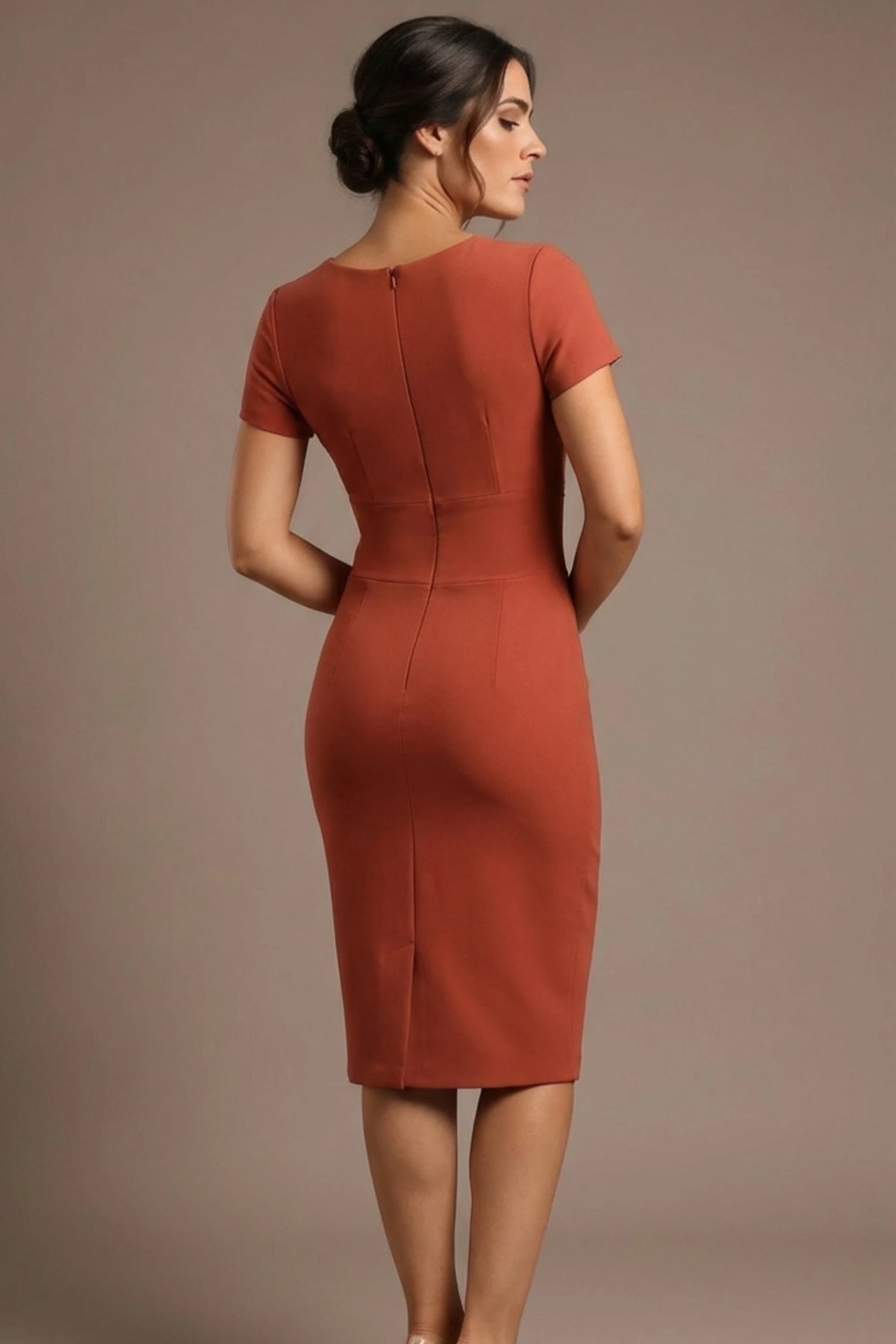 Donna Short Sleeved Pencil Dress – detail