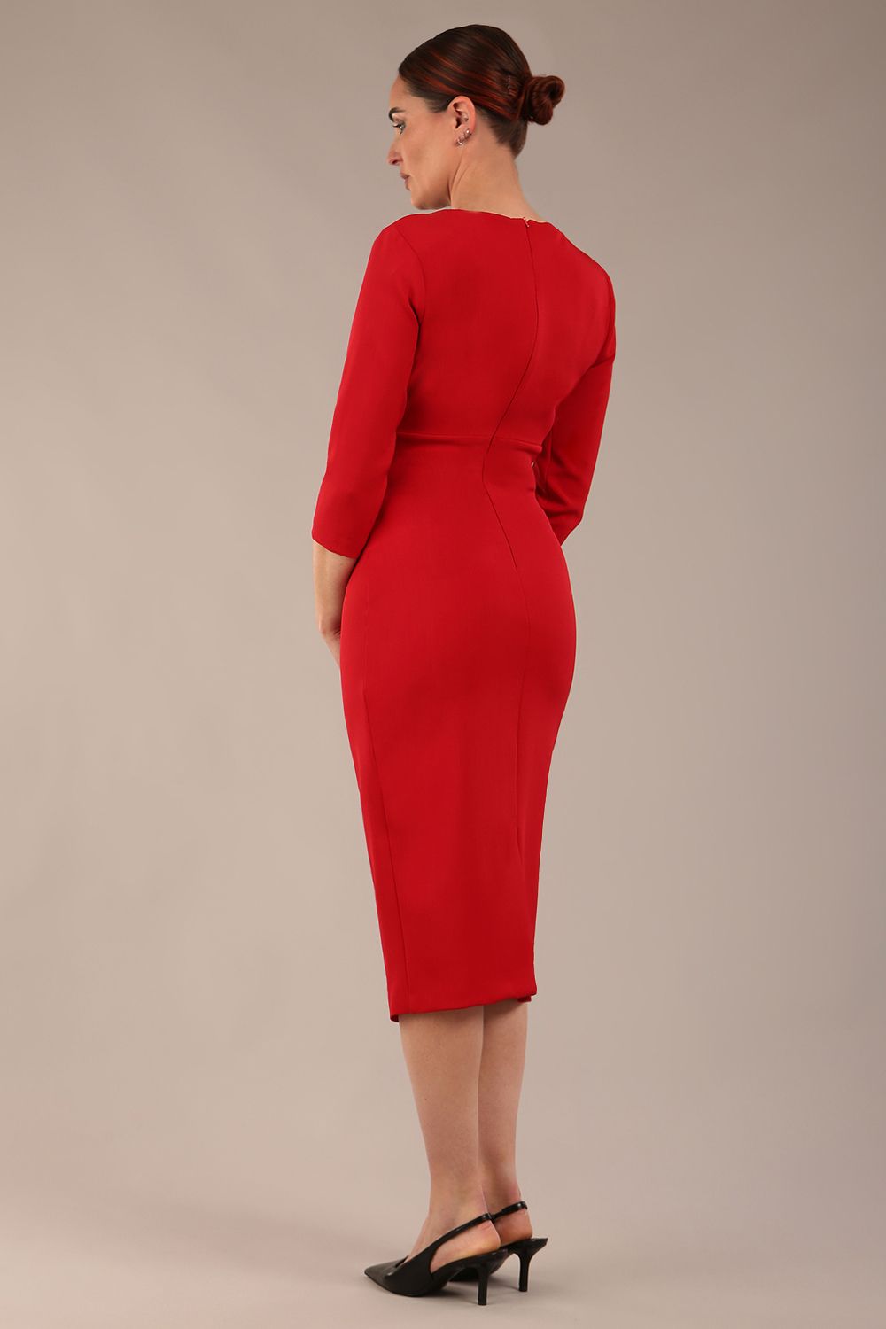 brunette model wearing diva catwalk ubrique pencil dress with a keyhole detail and sleeves in dark red colour back (Dark Red)
