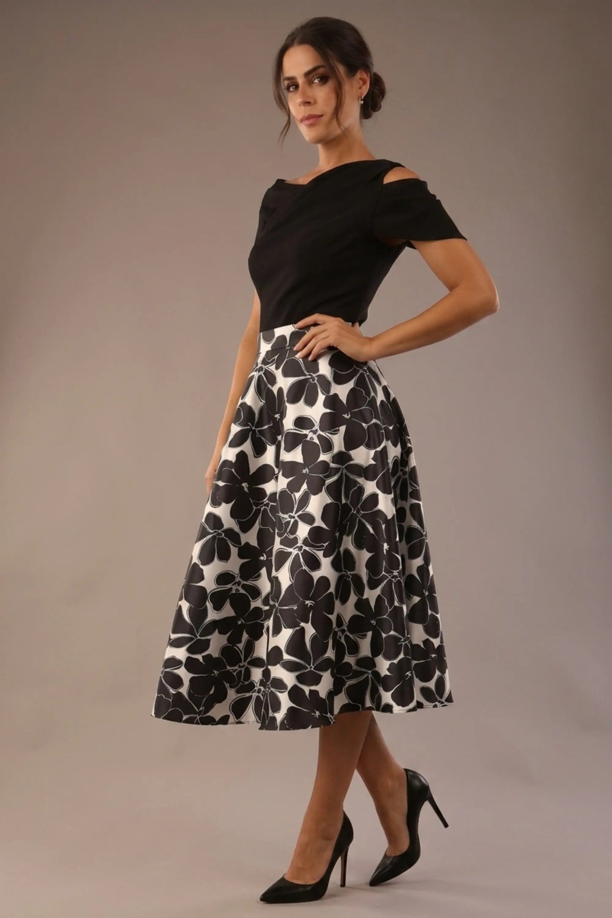 Gwendolyn Midi Length Skirt – Diva Catwalk, image 4