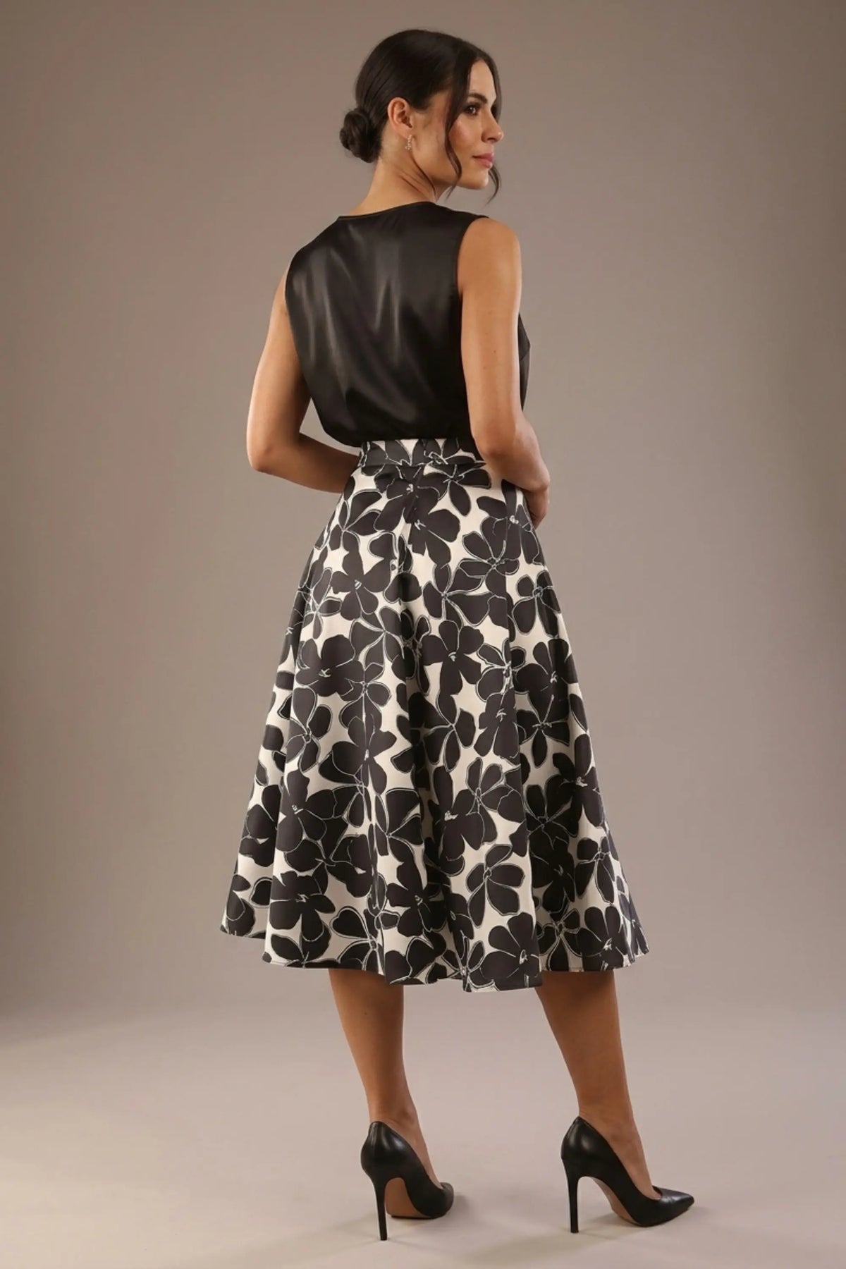 Gwendolyn Midi Length Skirt – Diva Catwalk, image 3