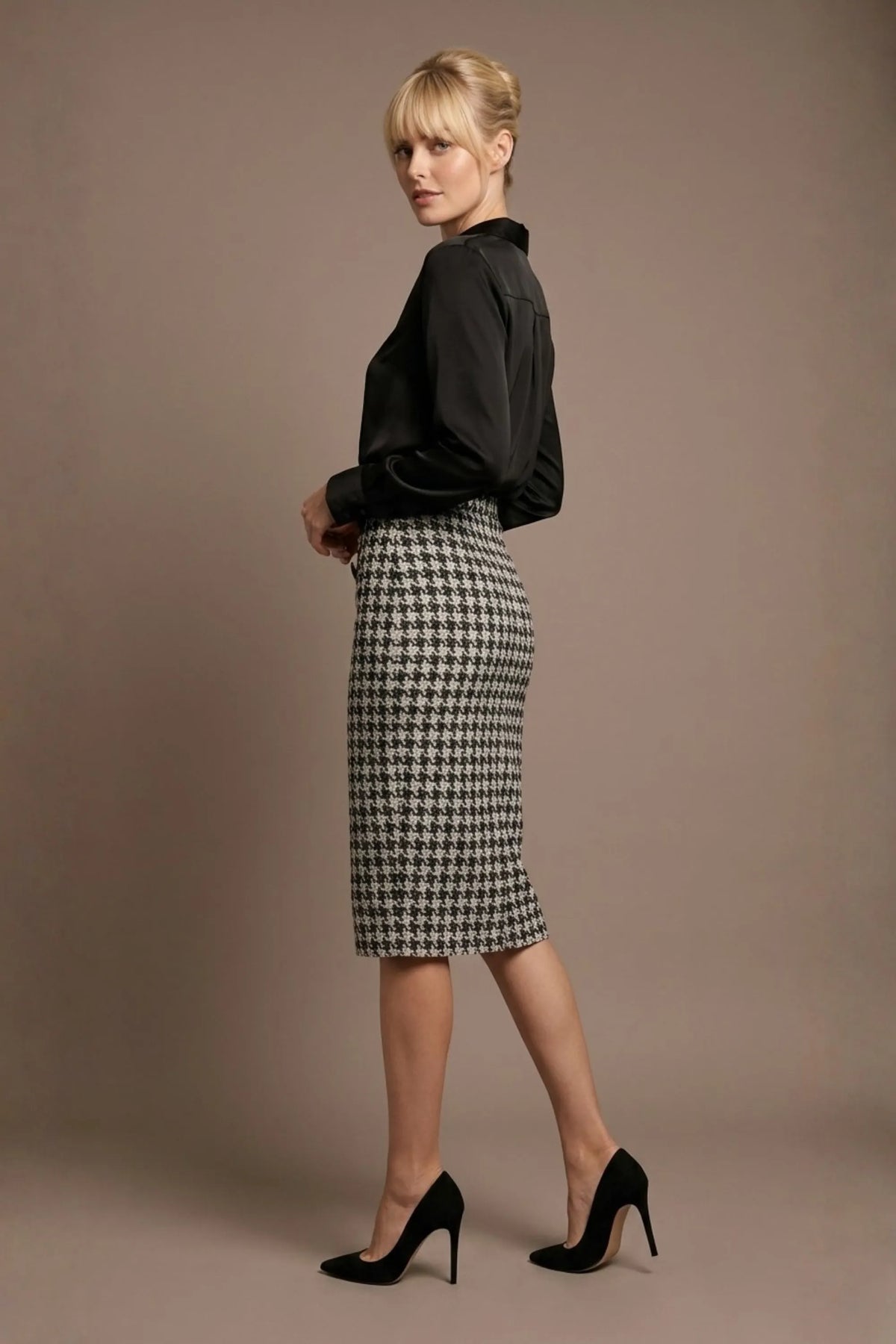 Solara Dogtooth Stretch Pencil Skirt – Diva Catwalk, image 21