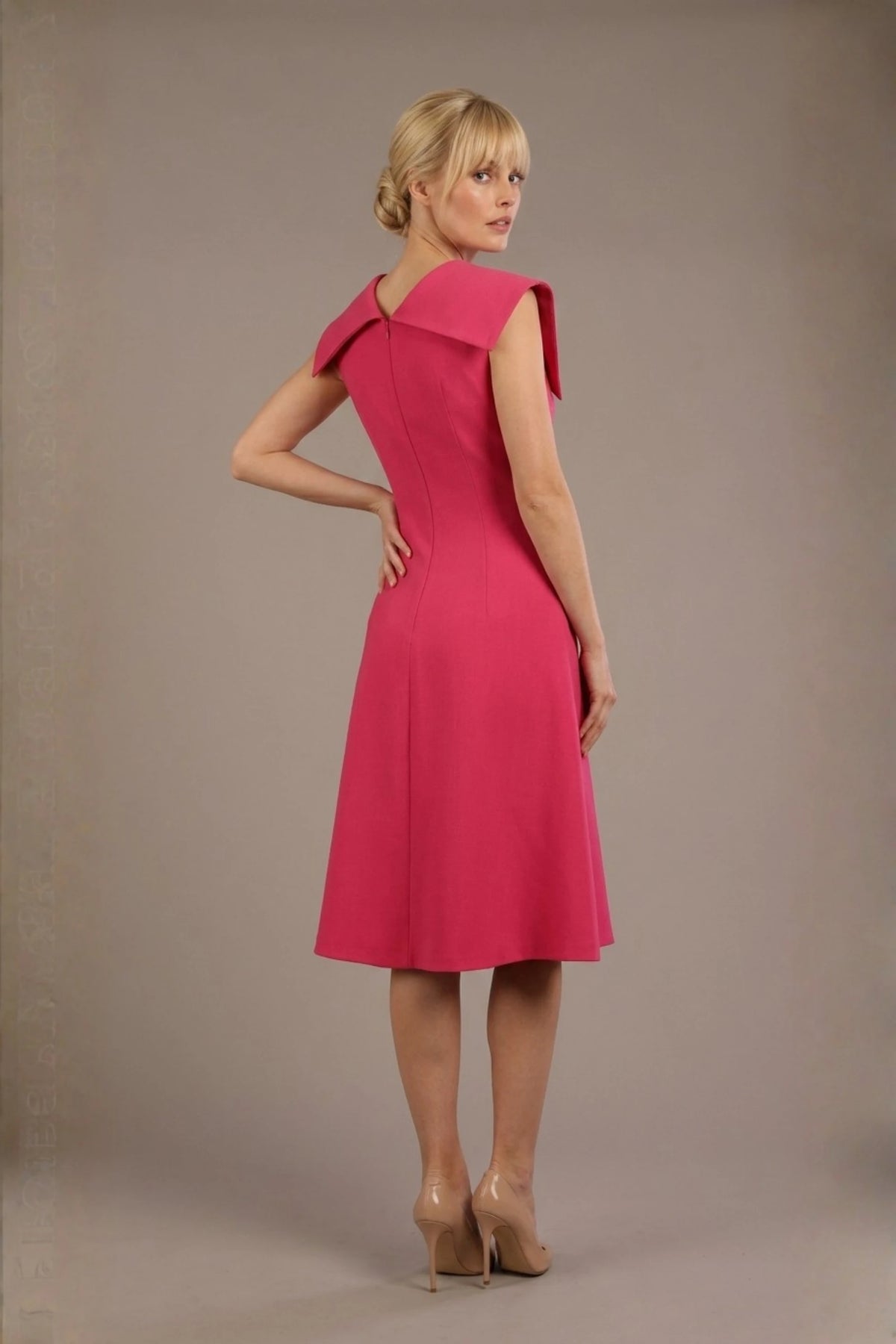 Burghfield Fold-Over Collar A-Line Dress