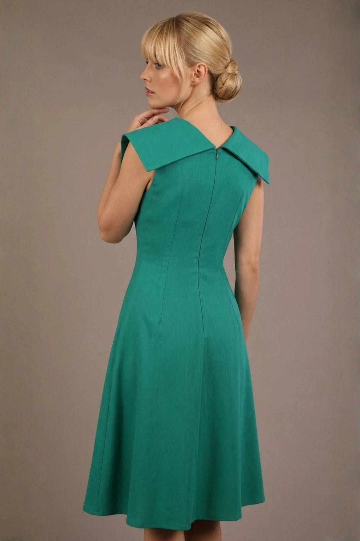 Burghfield Fold-Over Collar A-Line Dress