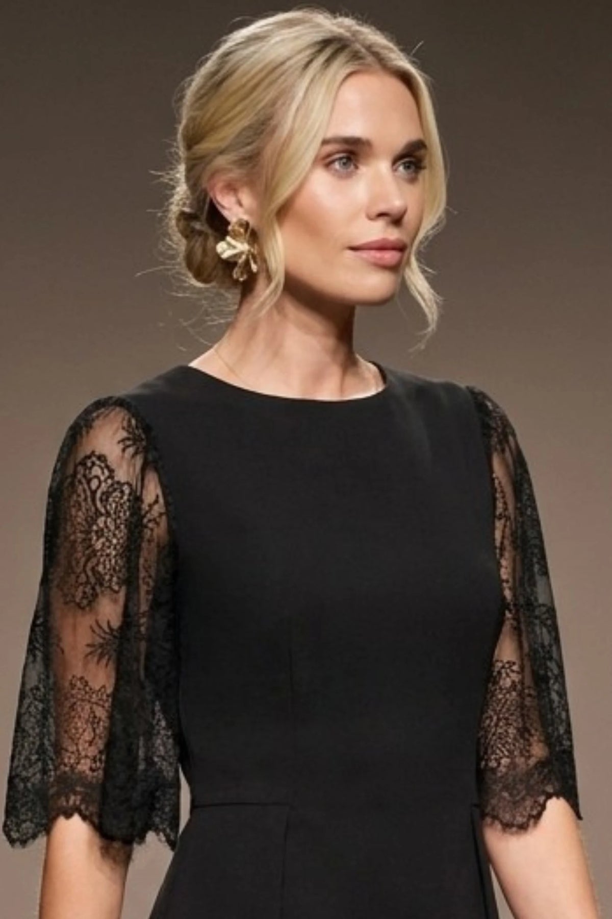 Lovelock French Lace Sleeve Dress – Diva Catwalk, image 16