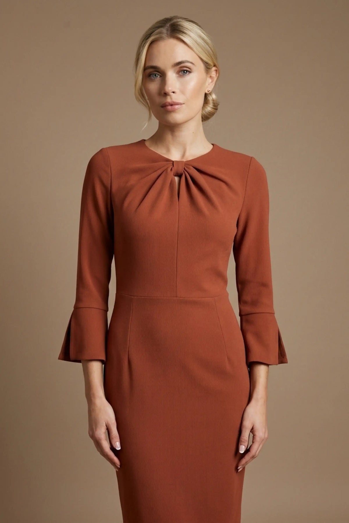 Muirfield Gathered Keyhole Pencil Dress – Diva Catwalk, image 7