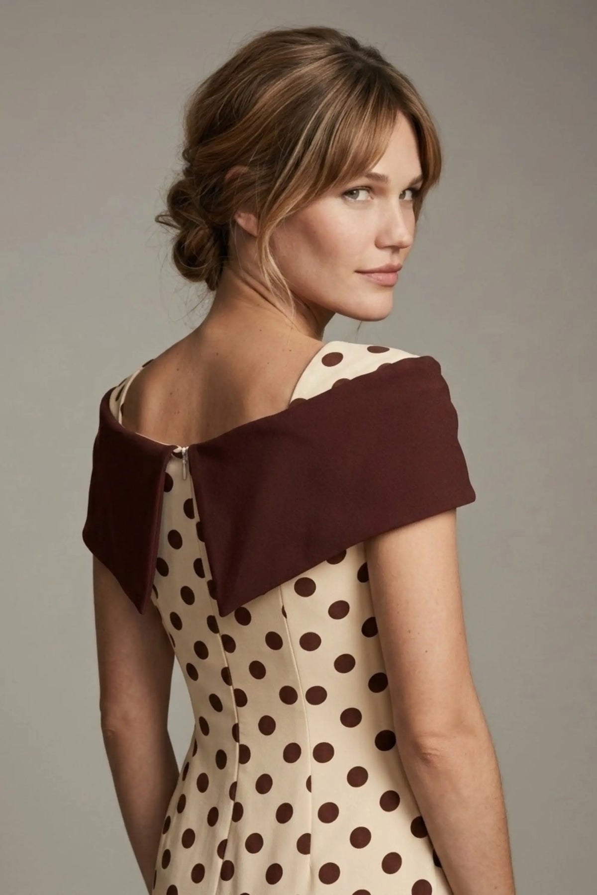 Norfolk Contrast Spot Shawl Dress – Diva Catwalk, image 18