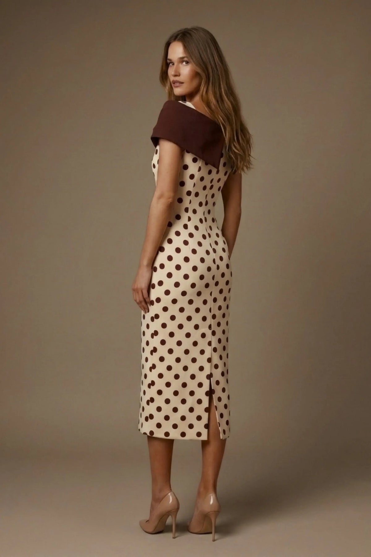 Norfolk Contrast Spot Shawl Dress – Diva Catwalk, image 14