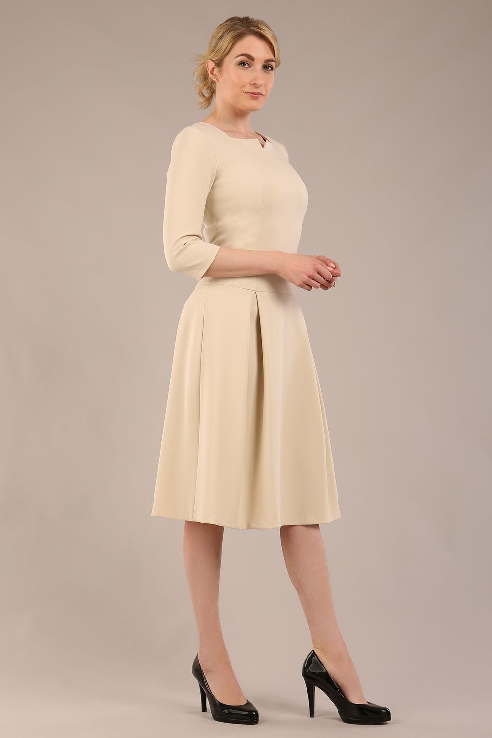 Cordelia Square Neck Pleated Midi A-line Dress – Diva Catwalk, image 12
