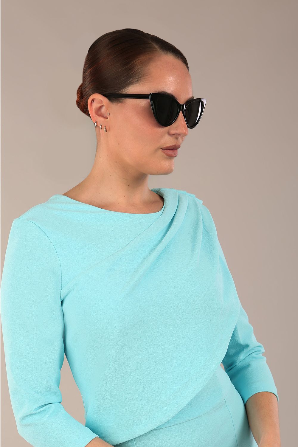 Frieth Gathered Shoulder Dress – Diva Catwalk, image 18