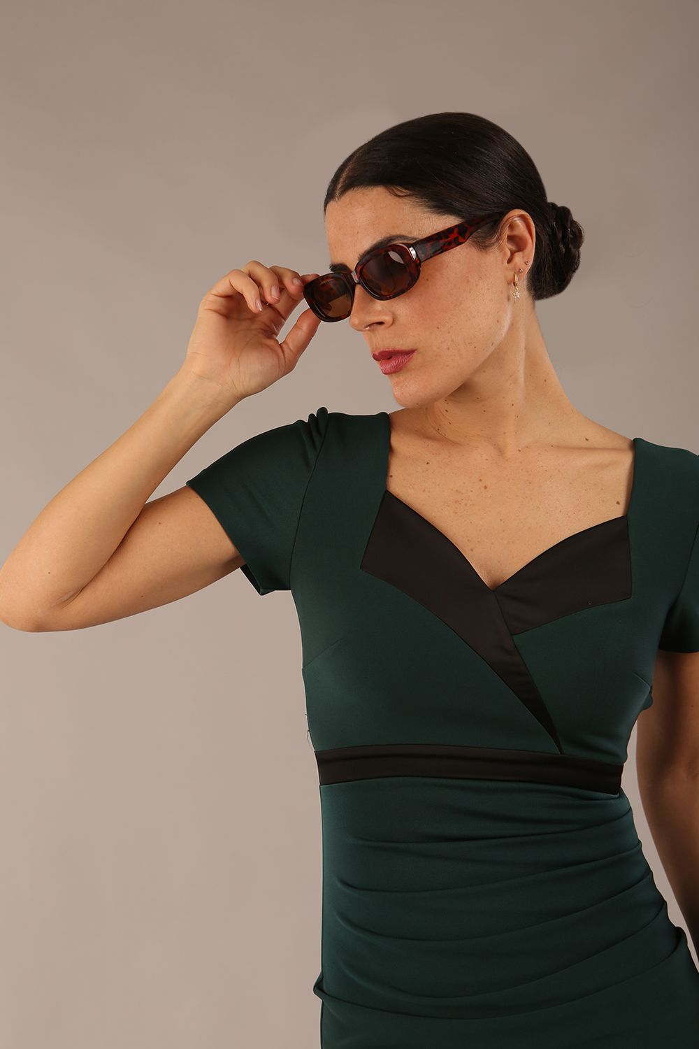 Helena Pencil Dress in Forest Green – Diva Catwalk, image 1