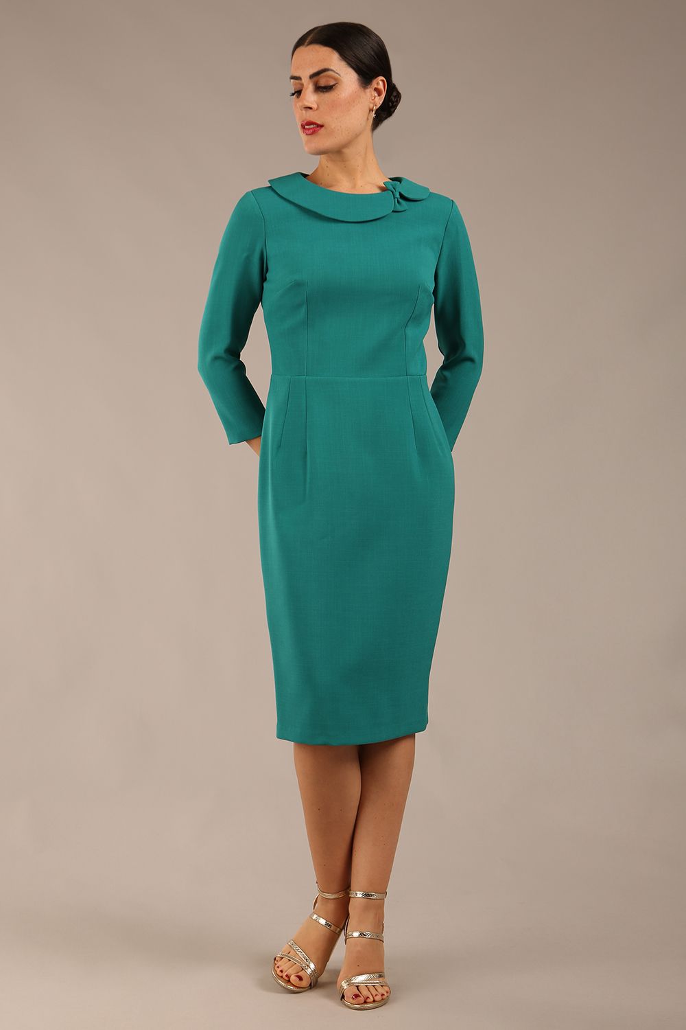 Helium 3/4 Sleeved Pencil Dress in Parasailing Green – Diva Catwalk, image 10