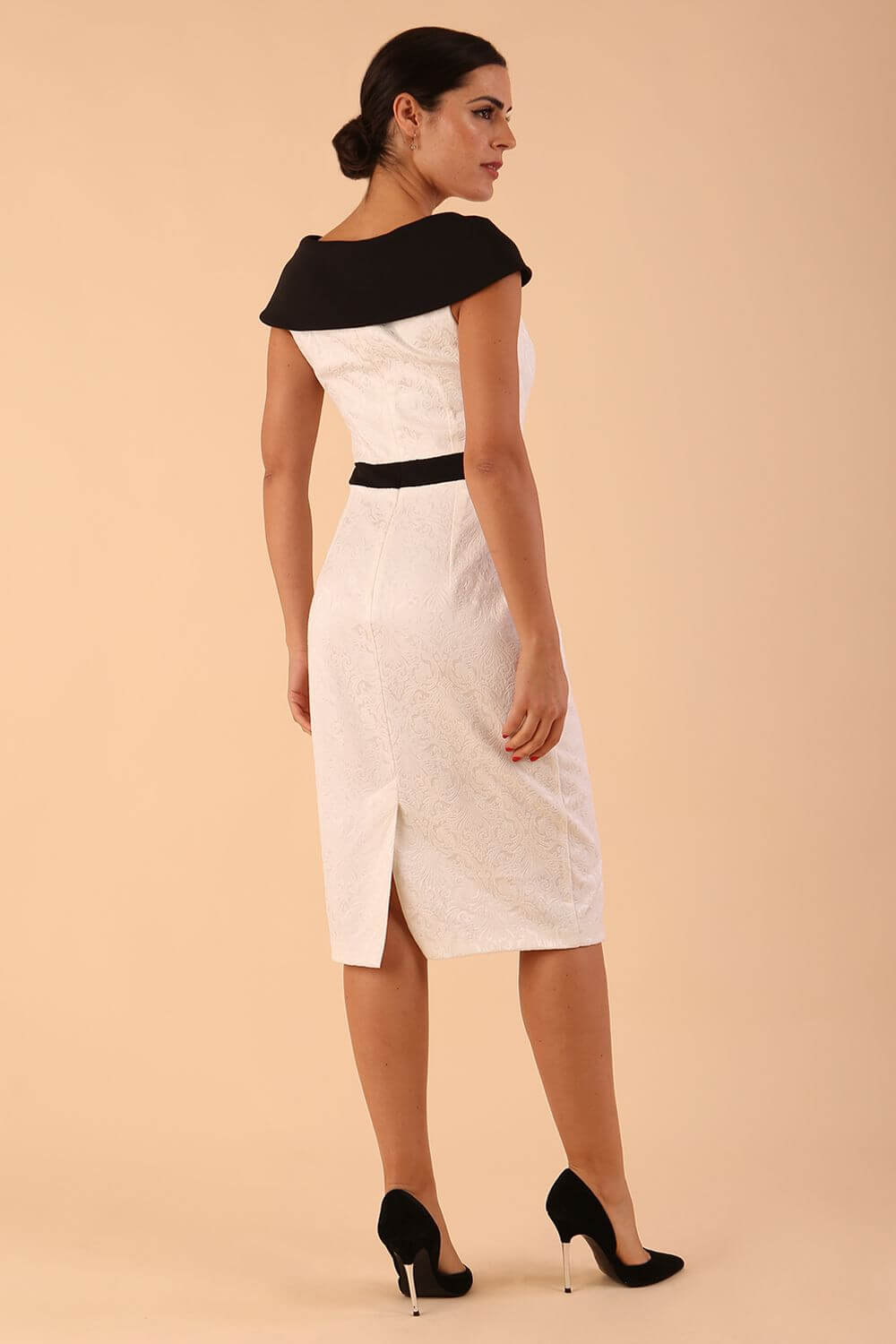 Leven Satin Bi-Stretch Contrast Pencil Dress – Diva Catwalk, image 2