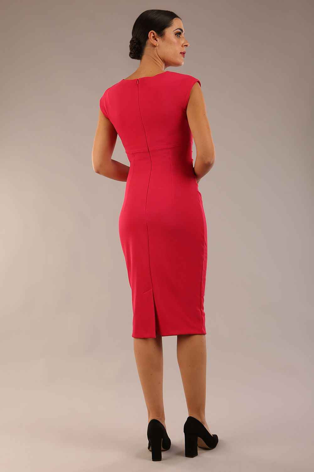 Lydia Sleeveless Dress