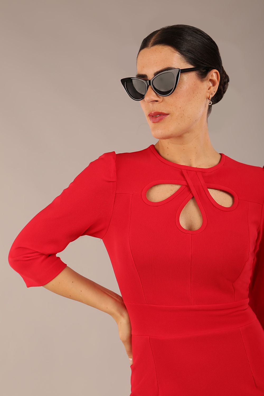 Quintessa Three Petal Keyhole Pencil Dress – Diva Catwalk, image 9