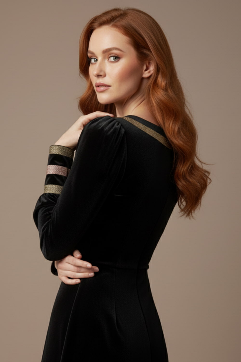 Spinetti Long-Sleeved Jewelled Velvet Midi Dress – Diva Catwalk, image 14