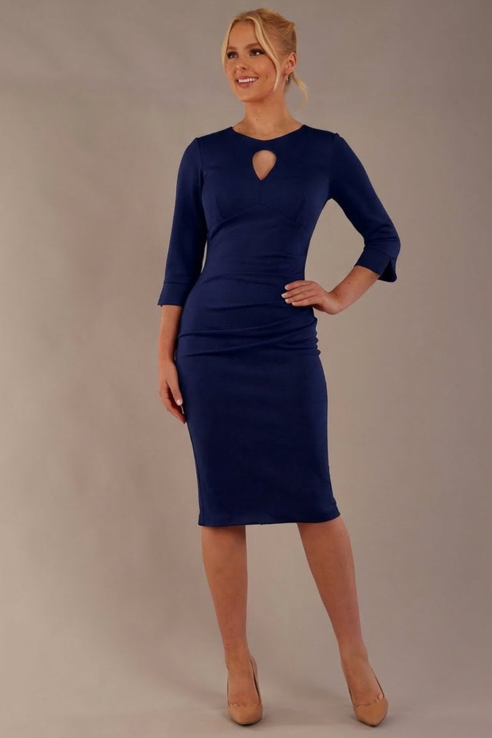 Yasmeen Keyhole Pleated Pencil Dress in Navy Blue – Diva Catwalk, image 5