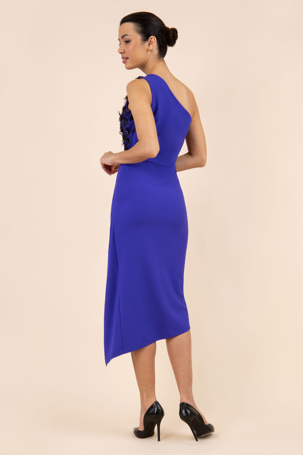 Winslow Asymmetric Sleeveless Midaxi Dress – Diva Catwalk, image 2
